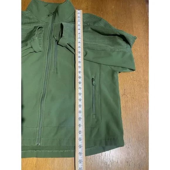 Men's Denali 2XL Fleece Lined‎ Soft Shell Full Zip Jacket Green Zip Shut Pockets